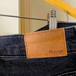 MADEWELL high rise vintage jeans. Size 27. BRAND NEW and never worn.